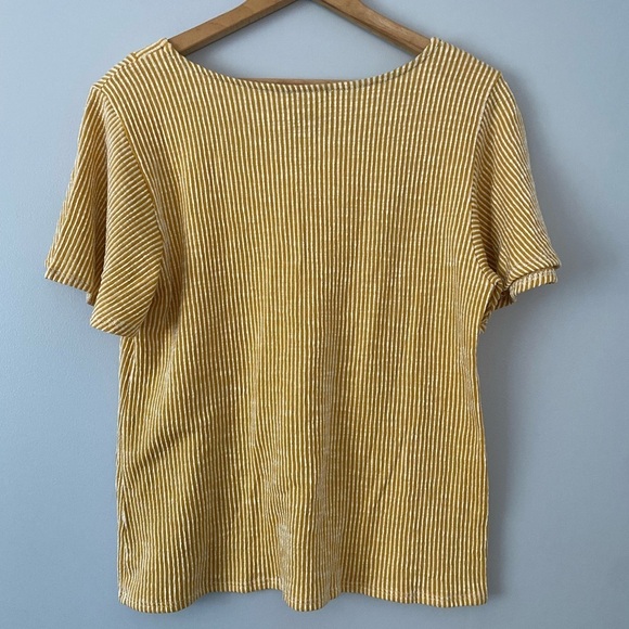 W5 Blouse Women’s Medium M Yellow White Striped Short Sleeve Square Neck Stretch - Picture 2 of 6
